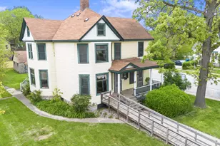 1322 Main St, Crete, IL 60417 - Photo 2