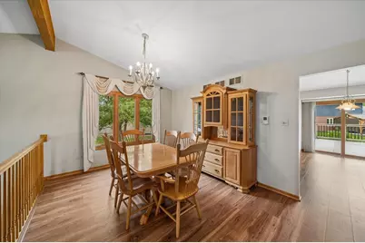 8424 Hollybrook Lane, Tinley Park, IL 60487 - Photo 8