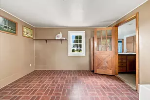 9896 Lincoln Rd, Morrison, IL 61270 - Photo 2