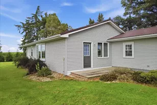9896 Lincoln Rd, Morrison, IL 61270 - Photo 26