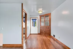 9896 Lincoln Rd, Morrison, IL 61270 - Photo 8