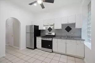 1609 N Wood St, Chicago, IL 60622 - Photo 2