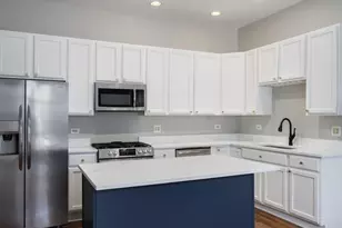 459 N Green St, Chicago, IL 60642 - Photo 6