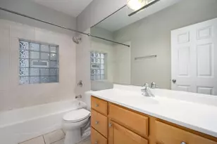 459 N Green St, Chicago, IL 60642 - Photo 16