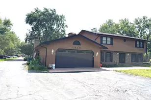 1310 New Lenox Rd, Joliet, IL 60433 - Photo 1