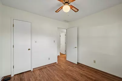235 W 19th Street, Gibson City, IL 60936 - Photo 24