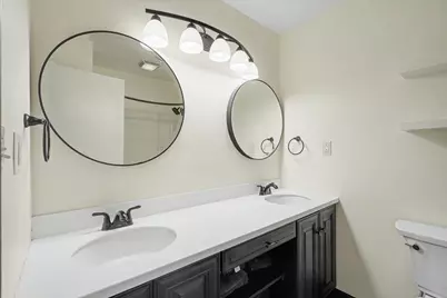 235 W 19th Street, Gibson City, IL 60936 - Photo 18