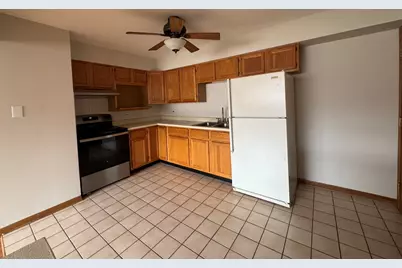320 Beach Avenue #3C, La Grange Park, IL 60526 - Photo 2