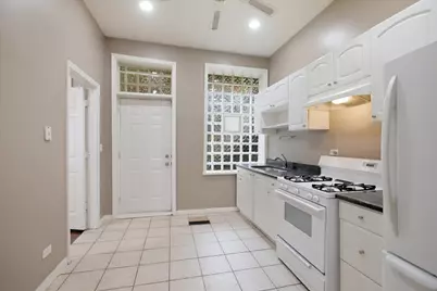 1611 N Wood Street #1, Chicago, IL 60622 - Photo 8