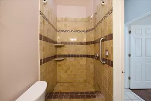 1611 N Wood St, Chicago, IL 60622 - Photo 6