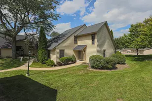 [Address not provided], Gurnee, IL 60031 - Photo 1