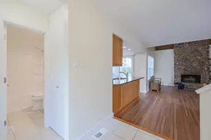 [Address not provided], Gurnee, IL 60031 - Photo 8
