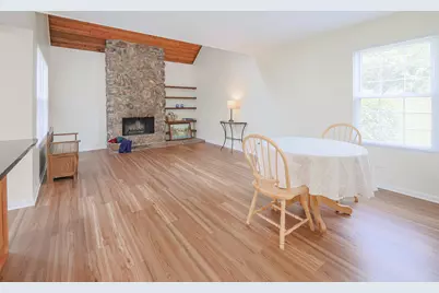 [Address not provided], Gurnee, IL 60031 - Photo 6