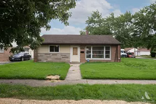 17057 Park Ave, Lansing, IL 60438 - Photo 1