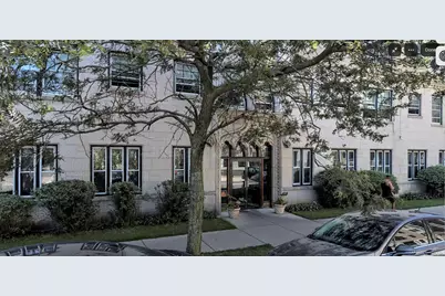 917 W Eastwood Avenue #414, Chicago, IL 60640 - Photo 2