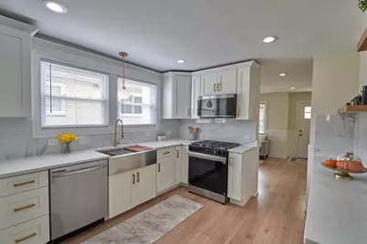5347 S 73 Avenue, Summit, IL 60501 - Photo 8