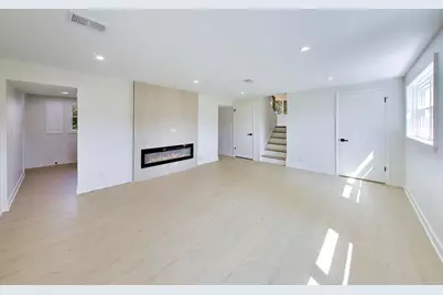 910 E Kimber Lane, Arlington Heights, IL 60005 - Photo 22