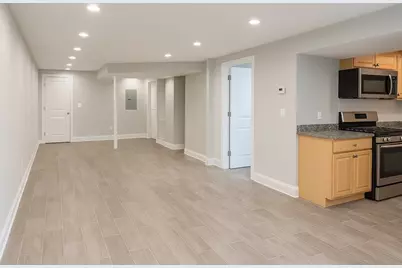 3320 W Beach Avenue #G, Chicago, IL 60651 - Photo 4