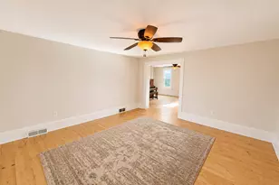 2095 N Freeport Rd, Polo, IL 61064 - Photo 8
