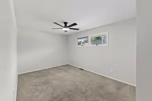 10467 W Chaplin Ave, Beach Park, IL 60099 - Photo 20