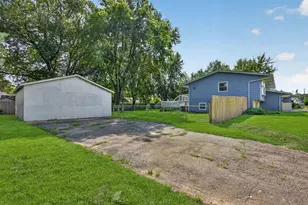 10467 W Chaplin Ave, Beach Park, IL 60099 - Photo 40