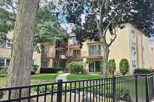 5218 N Delphia Ave, Chicago, IL 60656 - Photo 2