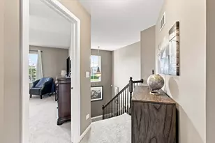 267 Garrett Cir, Carol Stream, IL 60188 - Photo 16