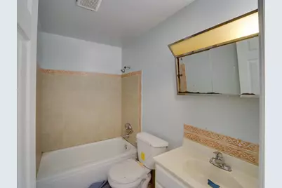 1409 Tinnerella Avenue #1409, Streamwood, IL 60107 - Photo 8