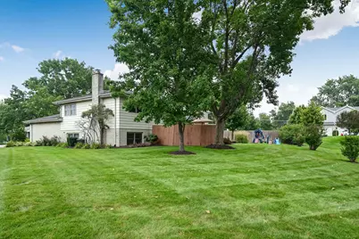8211 Sawyer Court, Darien, IL 60561 - Photo 20