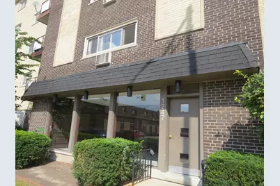 1247 S Harlem Avenue #401, Berwyn, IL 60402 - Photo 2