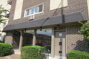 1247 S Harlem Ave, Berwyn, IL 60402 - Photo 2