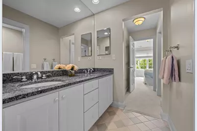 911 Queens Lane, Glenview, IL 60025 - Photo 26
