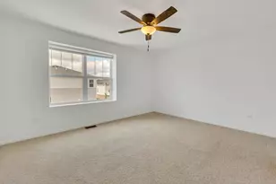 1078 Bogart St, Des Plaines, IL 60018 - Photo 14