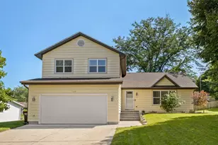 569 Eisenhower St, Marengo, IL 60152 - Photo 18