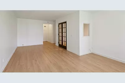 253 E Delaware Place #5E, Chicago, IL 60611 - Photo 4