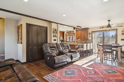 9510 Martin Drive, Spring Grove, IL 60081 - Photo 2