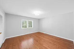 1332 Greenwillow Ln, Glenview, IL 60025 - Photo 10