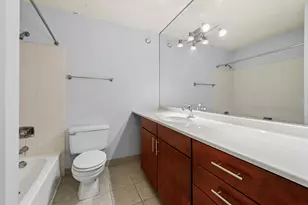 30 E Huron St, Chicago, IL 60611 - Photo 14