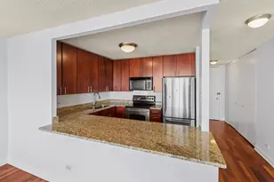 30 E Huron St, Chicago, IL 60611 - Photo 4