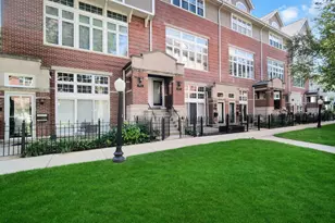 4934 S Cornell Ave, Chicago, IL 60615 - Photo 2