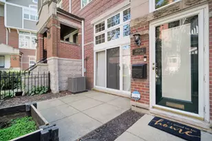 4934 S Cornell Ave, Chicago, IL 60615 - Photo 4