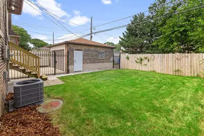 8044 S Harper Avenue, Chicago, IL 60619 - Photo 24