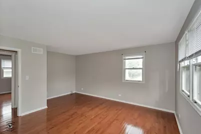 8348 Adbeth Avenue, Woodridge, IL 60517 - Photo 32