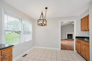 8348 Adbeth Ave, Woodridge, IL 60517 - Photo 20