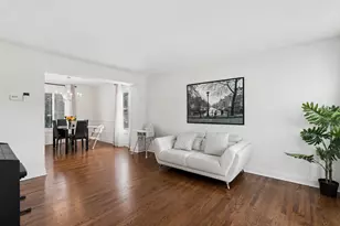 212 N Orchard Dr, Bolingbrook, IL 60440 - Photo 6
