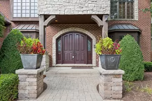 29W280 Hartman Dr, Naperville, IL 60564 - Photo 4