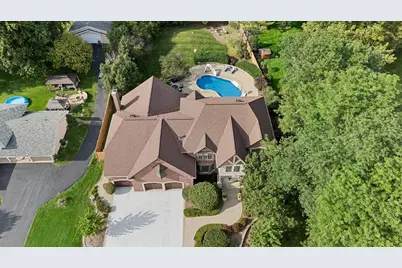 29W280 Hartman Drive, Naperville, IL 60564 - Photo 2
