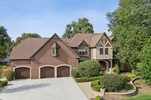 29W280 Hartman Dr, Naperville, IL 60564 - Photo 1
