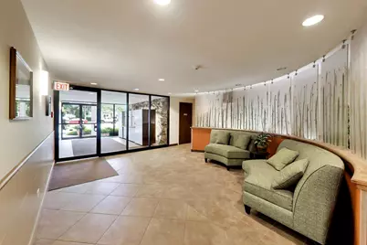 2001 Sherman Avenue #204, Evanston, IL 60201 - Photo 2