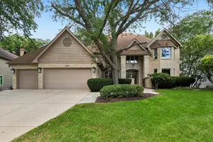 1504 Greenlake Dr, Aurora, IL 60502 - Photo 1